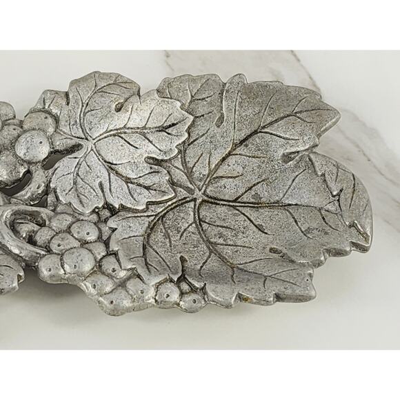 Arthur Court Grape Spoon Rest 8 1/2" 3D Vines Grapes 1993 Dinnerware Aluminum - Picture 4 of 15